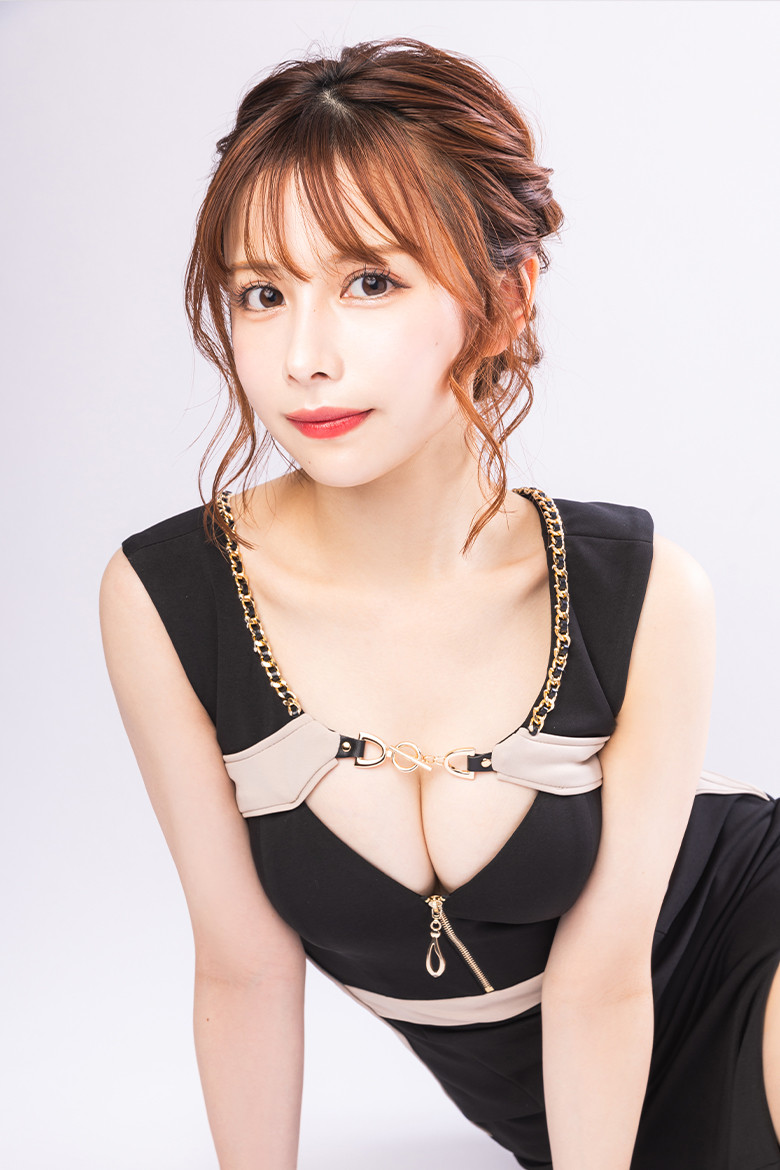 妃 美桜
